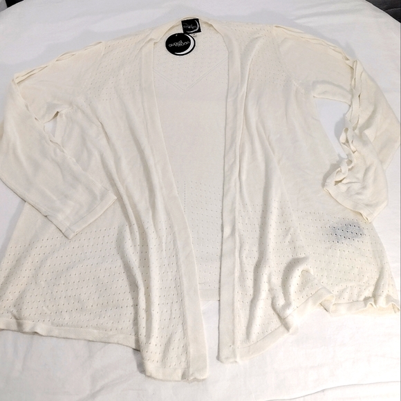 August Moon Cream Rayon Thin Knit Eyelet Criss Cross Cut-Out Sleeve Cardigan - Picture 12 of 14